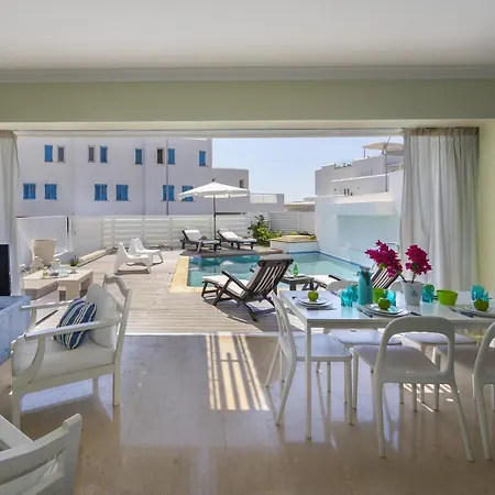 Paros